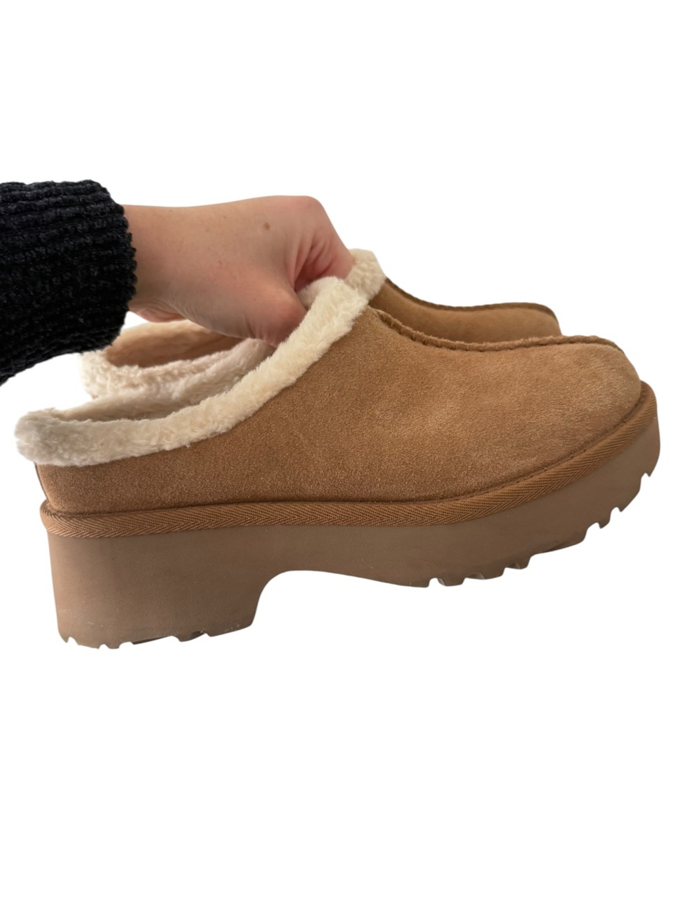 UGG Chestnut Sherpa-Lined Mule Clogs Size 8
